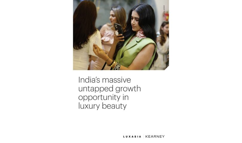 Le marché indien de la beauté de luxe présente un potentiel de croissance massif au milieu de défis uniques, selon le rapport de Kearney et LUXASIA. USA – Français India – English USA – English APAC – Traditional Chinese USA – español Japan – Japanese