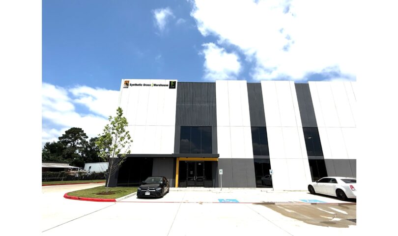 Artificial Grass Storagefacility Opens Unused Facility in Houston, TX